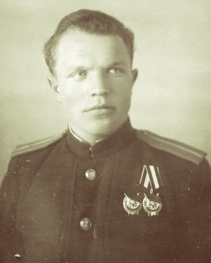 Летчик 118-го ОРАП младший лейтенант Борис Михайлович Батищев обнаруживший конвой 5 марта 1944 года