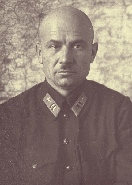 Командир авиагруппы 14-й армии Степан Акимович Красовский (1897-1983)