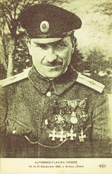 Пилот Альфонс Пуарэ, полный Георгиевский Кавалер.
