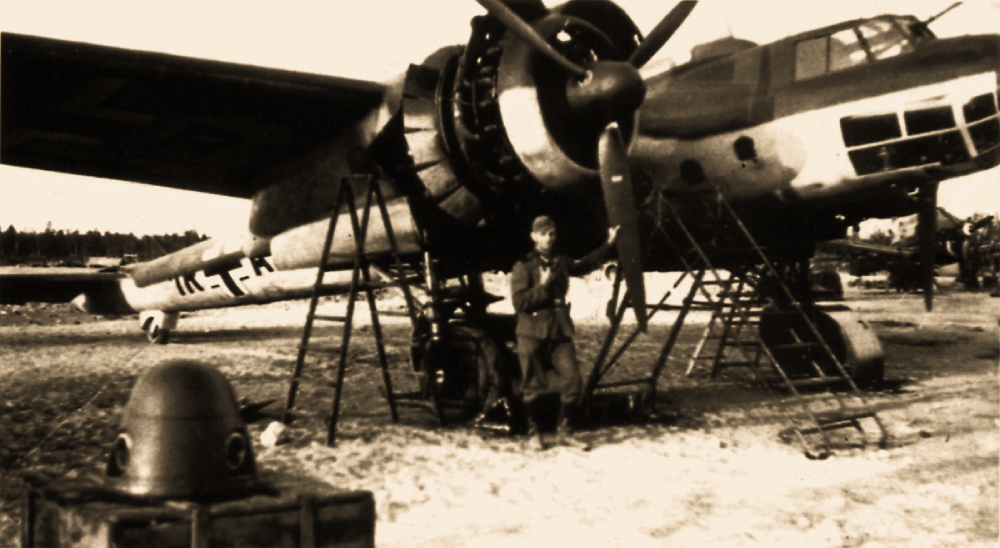 Do-17Р «1R+AH»