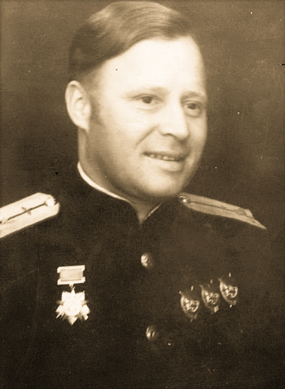 Алексей Иванович Грачев (1914-1945), «сбитый» Ютилайненом, в действительности без проблем ушёл от лучшего финского аса.