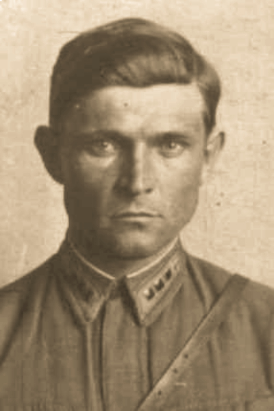 Старший лейтенант Лысенко Михаил Кириллович (УПК).