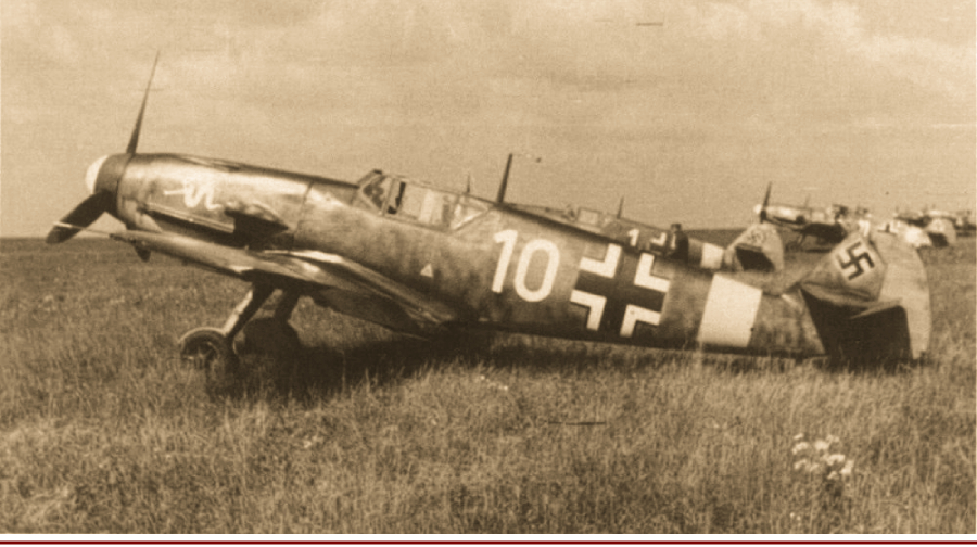 «Мессершмитты» Bf 109 F-2, тактический №10 и 1 белые, из состава 1/JG 3, лето 1941 года.