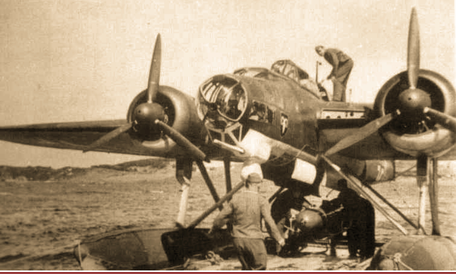 Подвешивание торпеды под Не-115 из 3./506