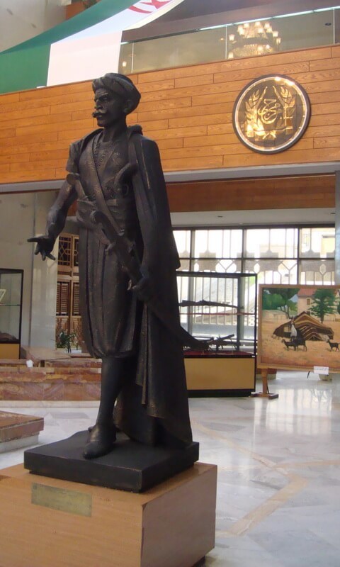 Статуя Хамида Реиса в Центральном музее вооружённых сил Алжира. wikimedia.org