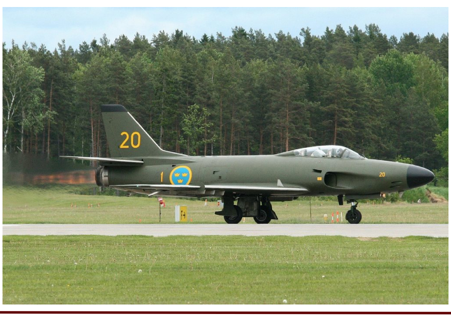 Самолет шведских ВВС Saab J32E Lansen