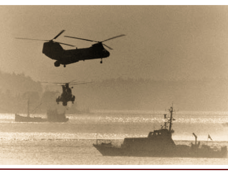 Работа шведской ПЛО, в кадре видны вертолеты ПЛО Chinook