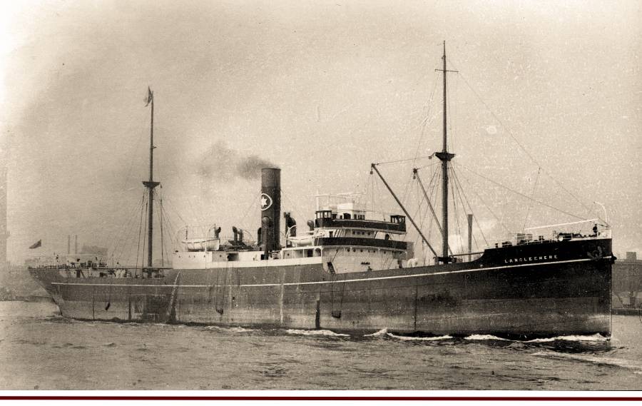 Пароход «Creemuir» как «Langleemere», запечатленный до 1938 г.