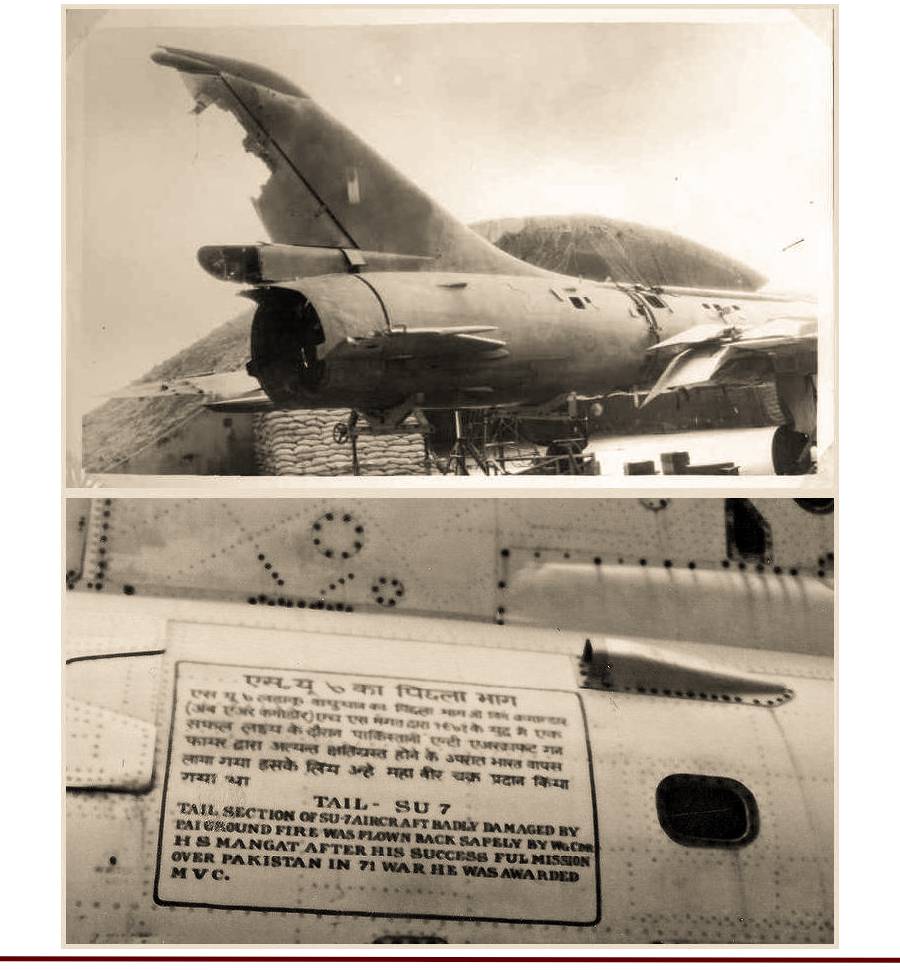 Повреждённый Су-7БМК № B-858 Мангета (фото с сайта iafhistory.in). На второй фотографии 1995 года (flickr.com, пользователь eLaReF) показана надпись на экспонирующейся в музее хвостовой части фюзеляжа с пояснением, что самолёт был подбит зенитным огнём.