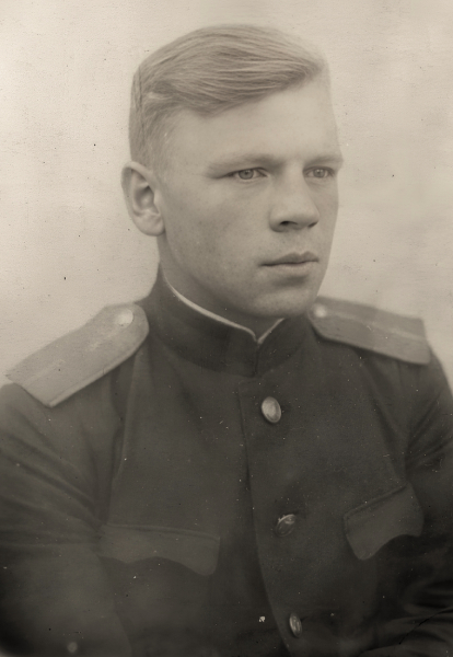Пилот 13 ИАП старший лейтенант А.И.Лашкевич