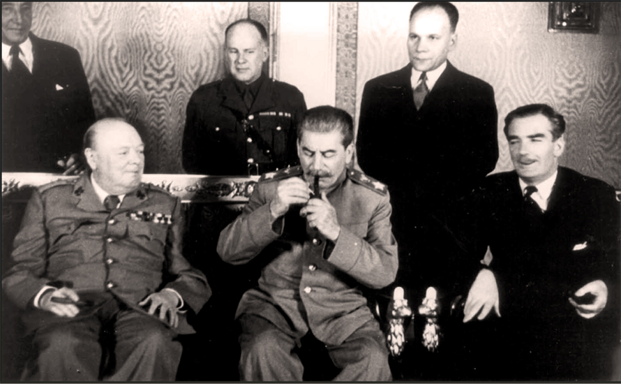 Слева направо – Черчилль, Сталин и Иден, 4-й Московская конференция, октябрь 1944 года.