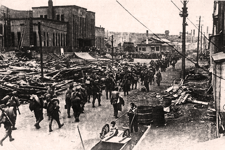 Советские части в Маоке, август 1945 года