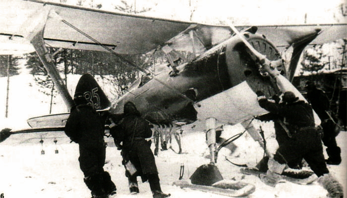 И-15бис из состава 9-го ЛШАП, зима 1939/1940 года.